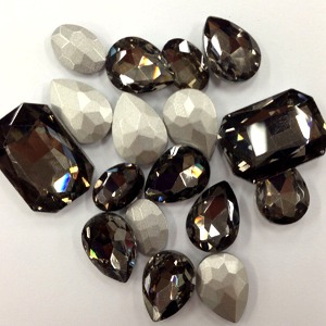 [대용량팩] 유리수정 (블랙다이아몬드) 약100개